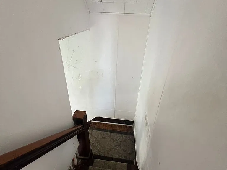 412 S Peach Ave — Photo 22