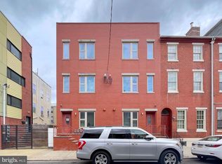 1131 Green St #1, Philadelphia, PA 19123