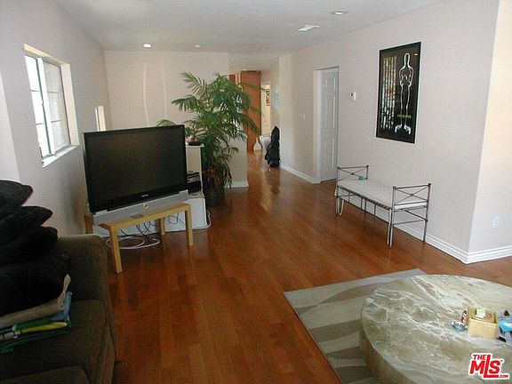 5th image of 6412 Dix St