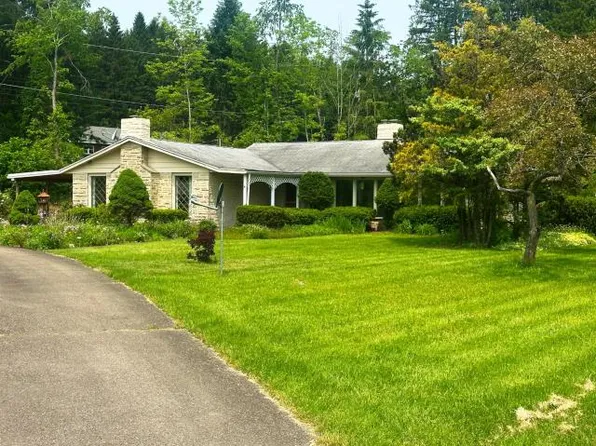 4185 Market St, Warren, PA 16365