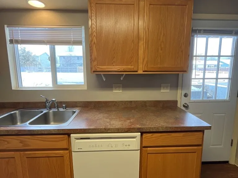 5470 Farm Ln — Photo 15