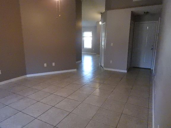 4th image of 1217 Sugar Creek Ln