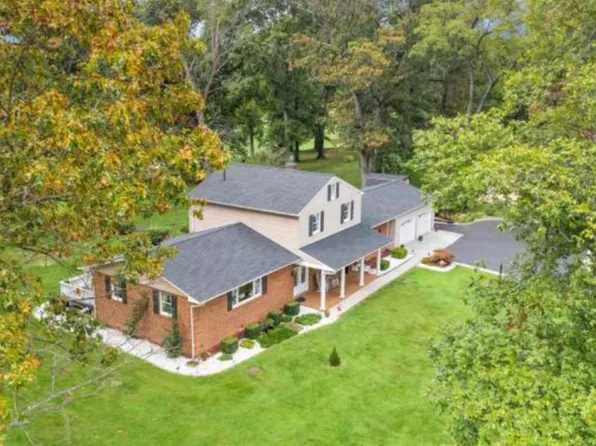 627 Bowling Green Rd, Front Royal, VA 22630