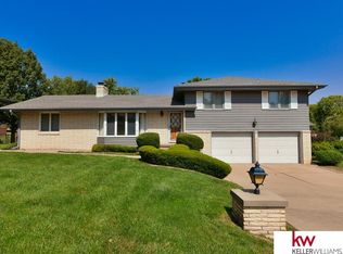 12512 Poppleton Ave, Omaha, NE 68144