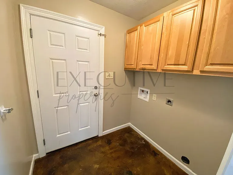 3804 Olive St — Photo 5