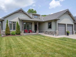 688 Woods Edge Rd, Strathroy Caradoc, ON N0L 1W0