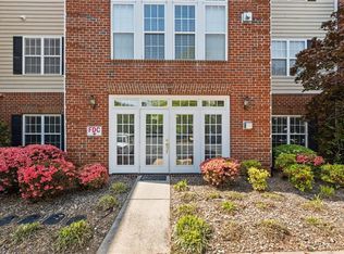 522 College Rd APT 101, Greensboro, NC 27410