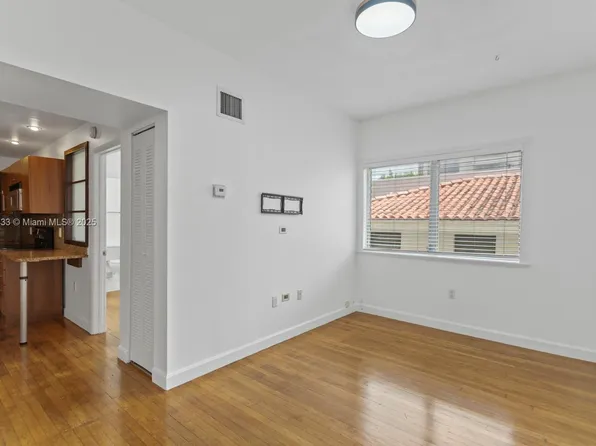 223 Calabria Ave APT 9, Coral Gables, FL 33134