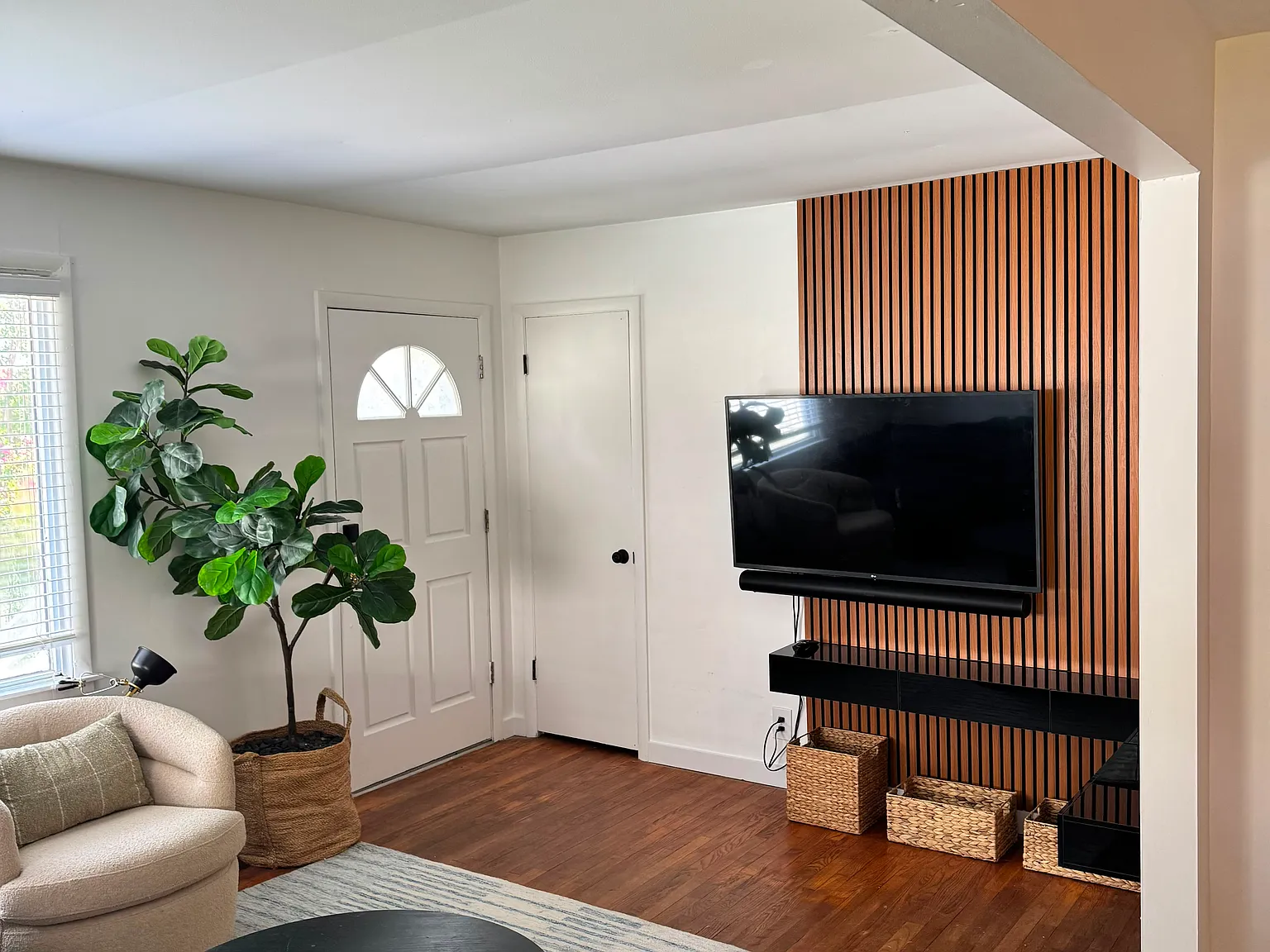 3 bed, 1192 sqft, $2,595 — Photo 4