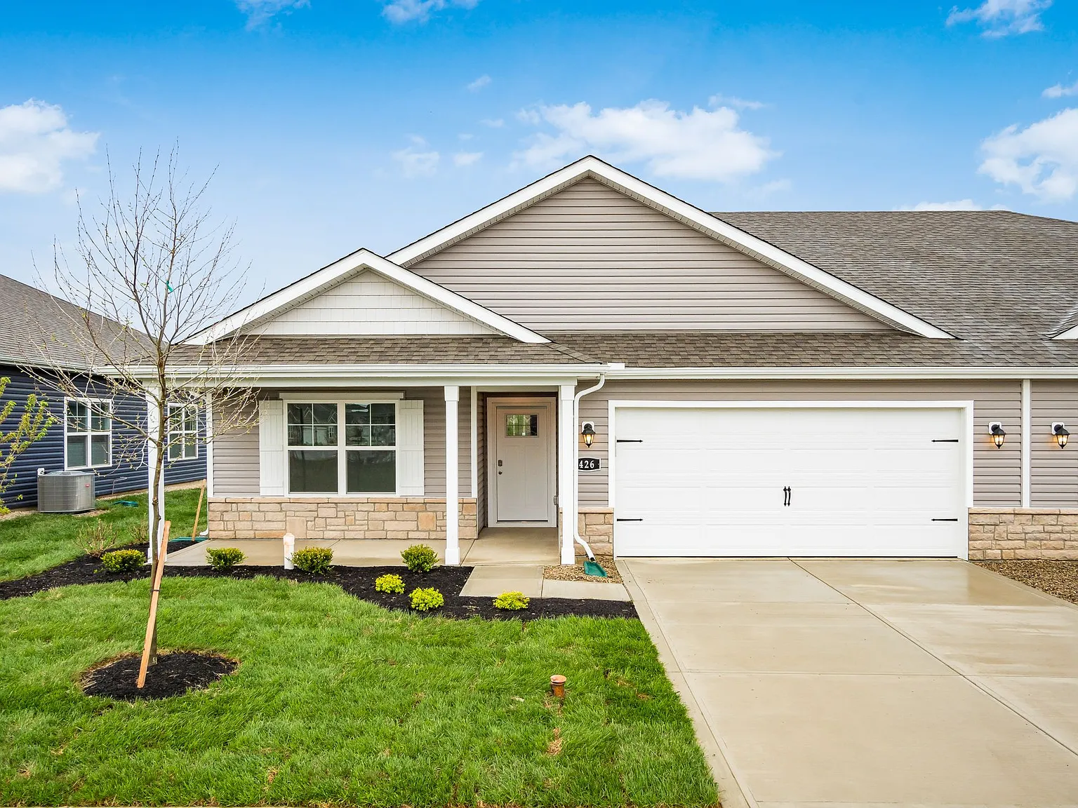 3 bed, 1600 sqft, $2,599 — Photo 1
