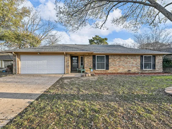 5805 Melstone Dr, Arlington, TX 76016
