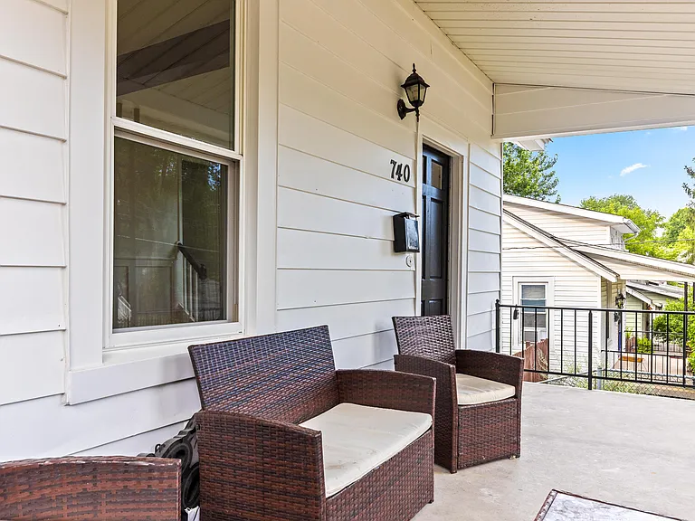 740 Overbrook Rd — Photo 30
