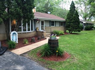 W6518 School Rd, Greenville, WI 54942