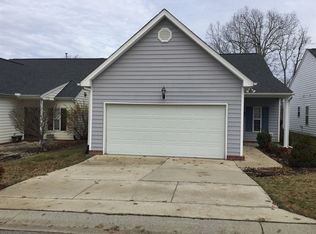 2216 Castle Pines Dr, Raleigh, NC 27604