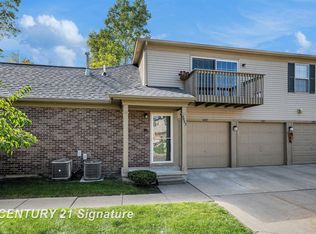4083 Stonebridge Dr, Holly, MI