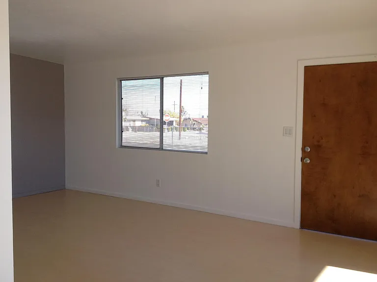 5924 Park Blvd — Photo 20