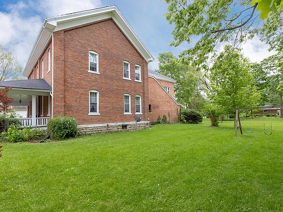 4th image of 4734 Bellefontaine St