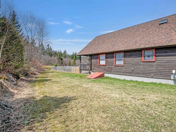 146 Claybrook Road, Canaan, VT 05903