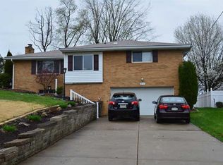 415 Amherst Ave, Coraopolis, PA 15108