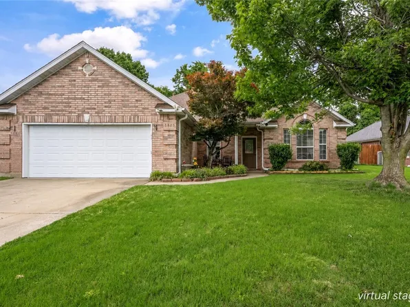 3803 SE 5th St, Bentonville, AR 72712