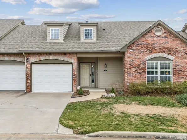 5011 W Birmingham Pl, Broken Arrow, OK 74011