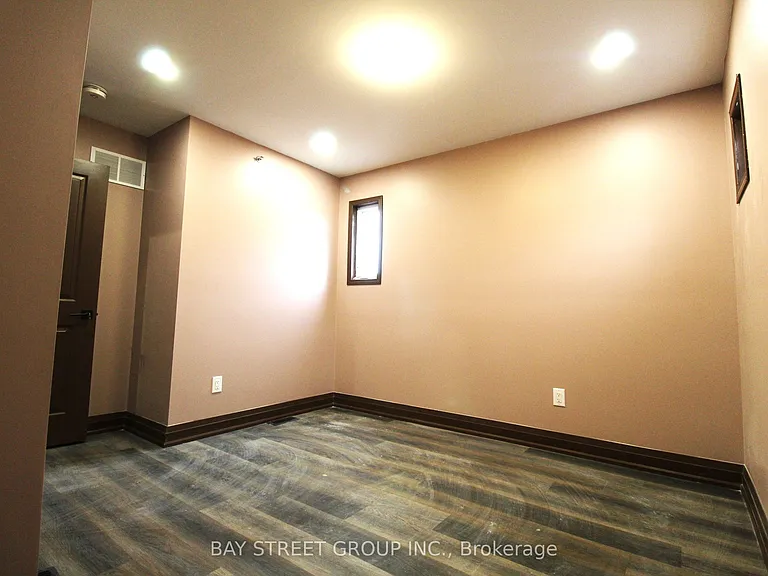108 Chatham Ave — Photo 9