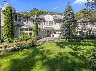 142 Crafts Rd, Brookline, MA 02467