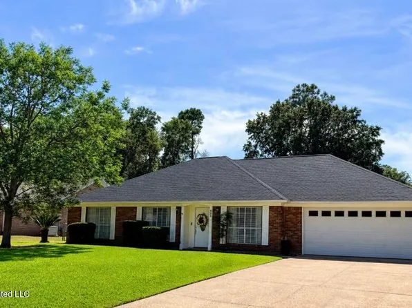 325 Westview Dr, Biloxi, MS 39531