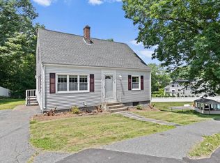 3 Flint Cir, Woburn, MA 01801