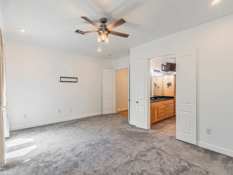3210 Carlisle St #40 — Photo 25