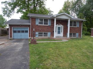 3416 Tuba Dr, Louisville, KY