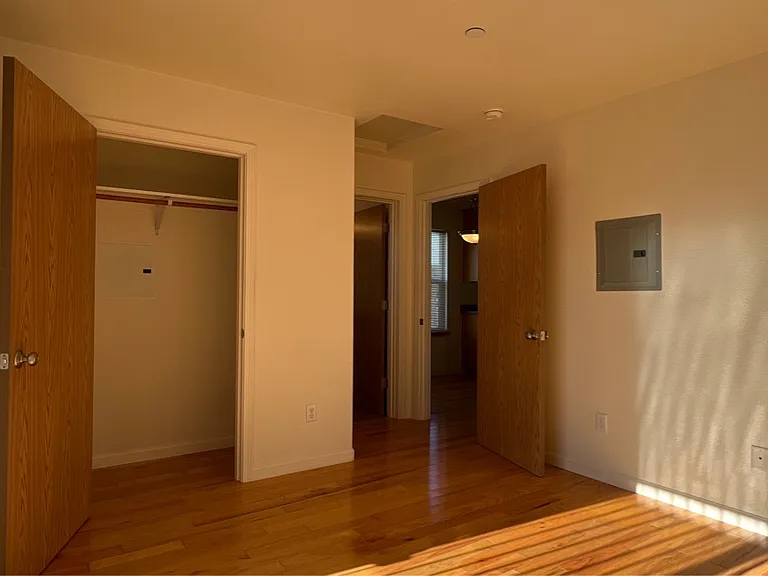 1655 Margo Ln #C — Photo 10