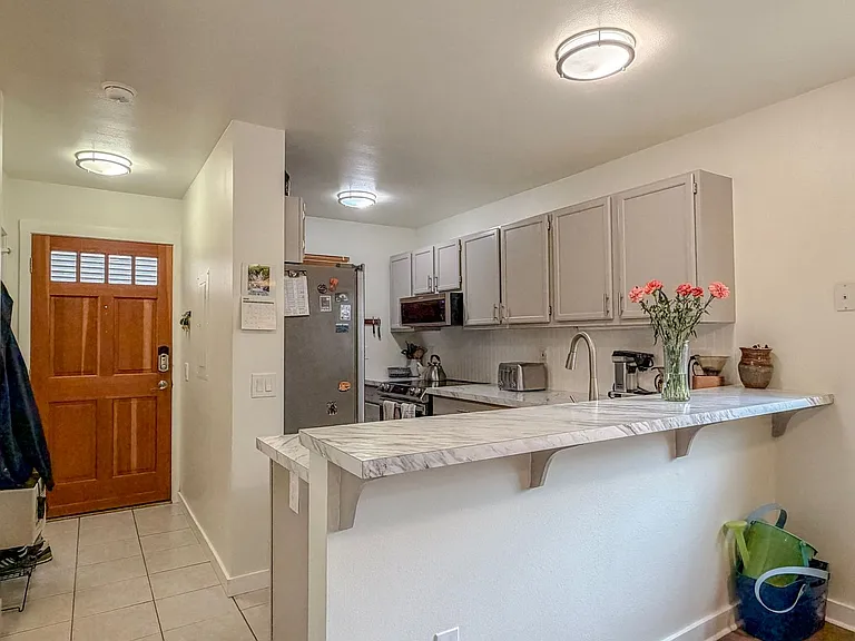 10319 Midvale Ave N #A — Photo 2