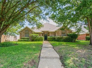 4084 Brazos Dr, Carrollton, TX 75007