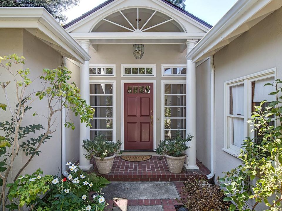 1st image of 2090 Barbara Dr