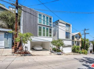 8441 Ridpath Dr, Los Angeles, CA 90046