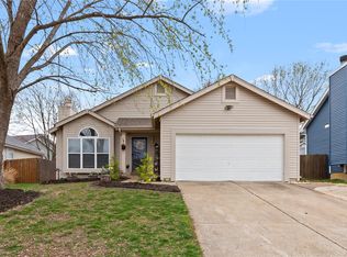 5065 Danielle Dr, Saint Charles, MO