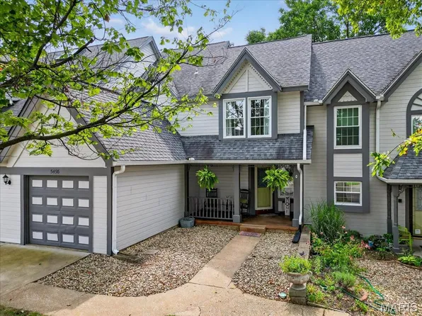 5498 Bourbeuse Cmn #2, Saint Charles, MO 63304