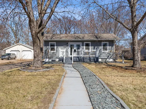 1979 3rd St, White Bear Lake, MN 55110