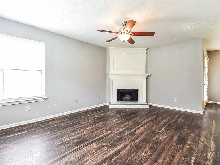 1078 Winterbrook Way — Photo 5