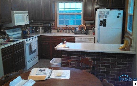 4th image of 630 Angela Dr
