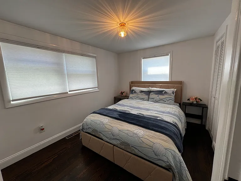 340 Old Mill Ln — Photo 5