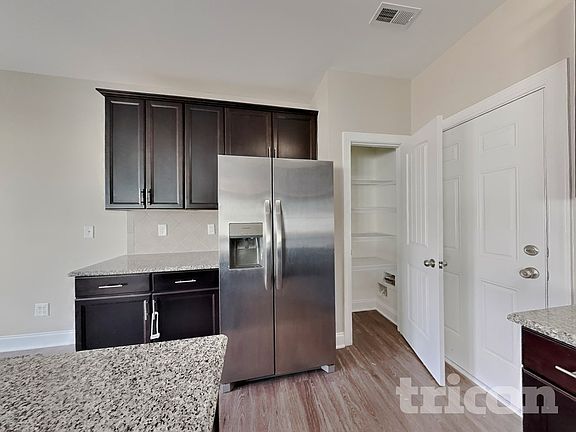 5th image of 54 Jonalker Ct