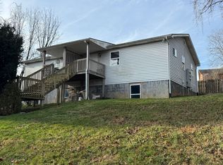 2323 Old Tusculum Rd APT 3, Greeneville, TN 37745