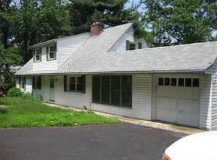 125 Oak Park Rd, Harrisburg, PA 17109