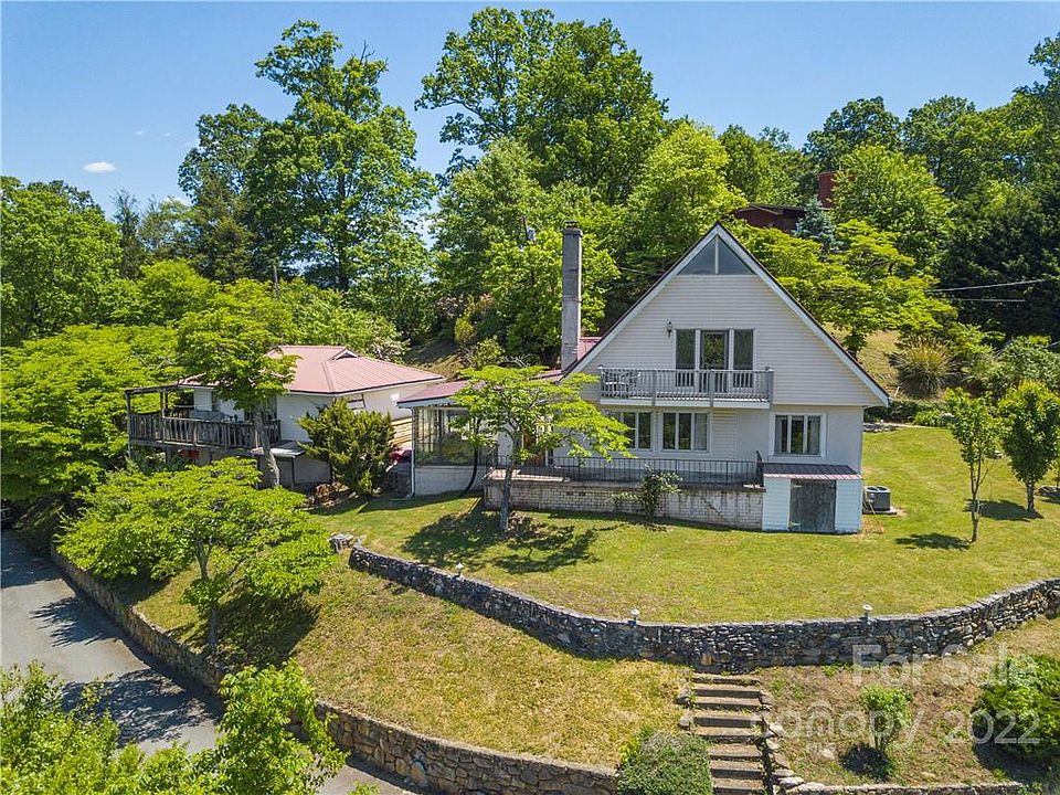 1st image of 71 Reservoir Dr