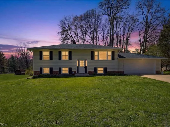 2058 Scenic Way, Akron, OH 44312