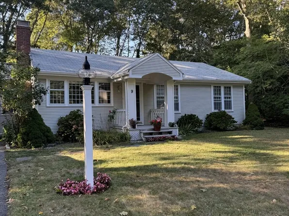 9 Herring Road, Sandwich, MA 02537