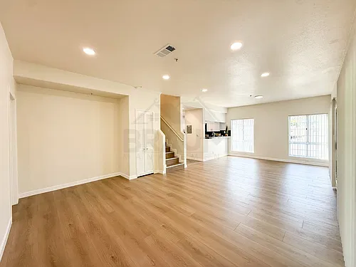 Floor plan 205