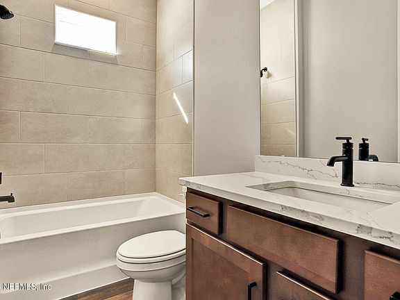 5th image of 70 RIBERA Drive #323